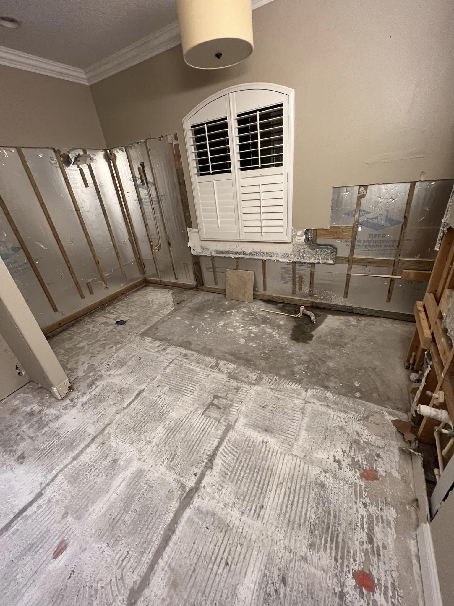 bathroom tub removal